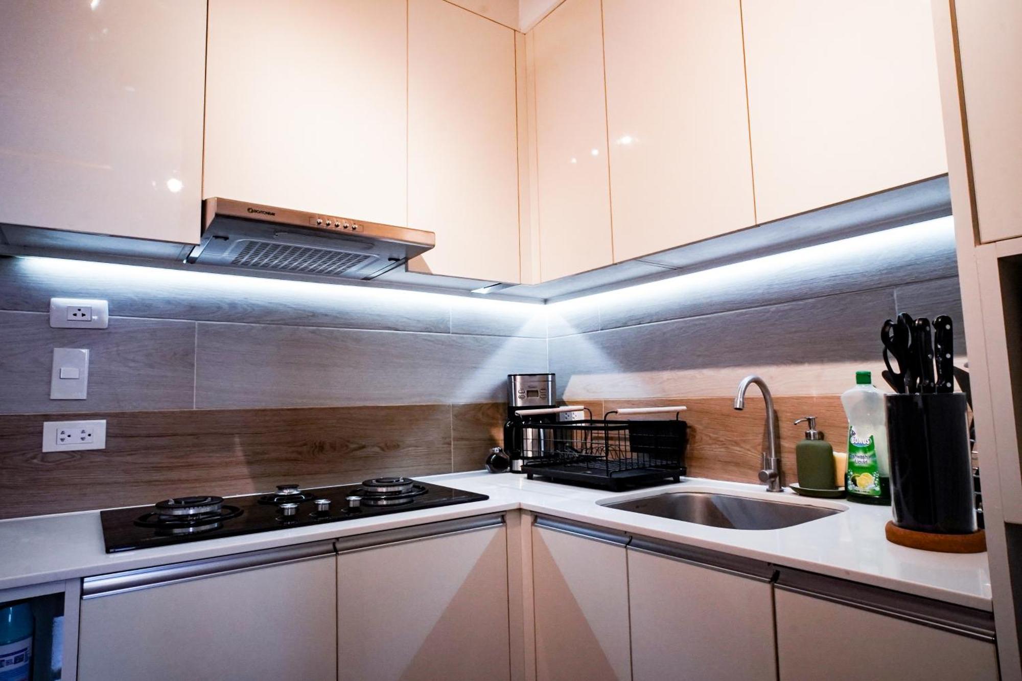 Modern Designed Studio Condo Near Ayala Centrio Cagayan de Oro Bagian luar foto